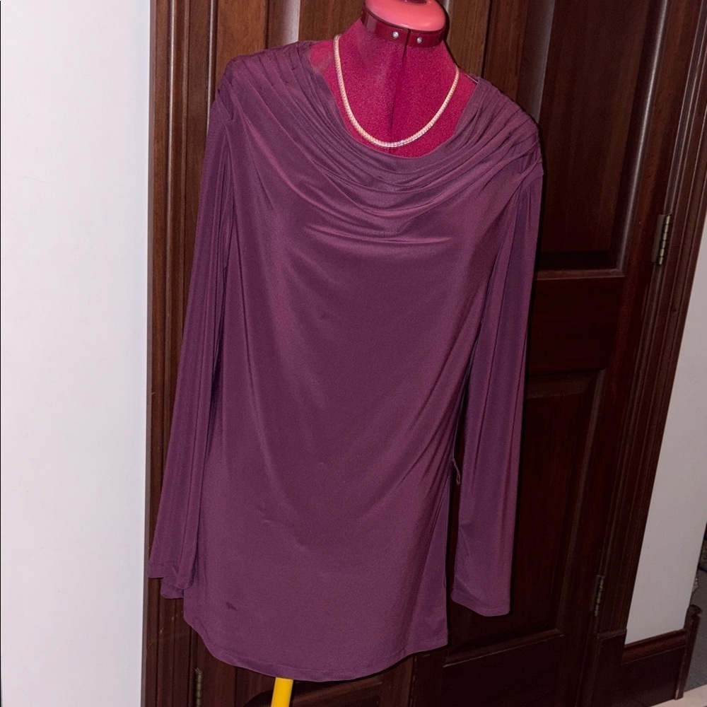 Effortless style Top blouse Cowl neckline/pleated shoulders long sleeve purple